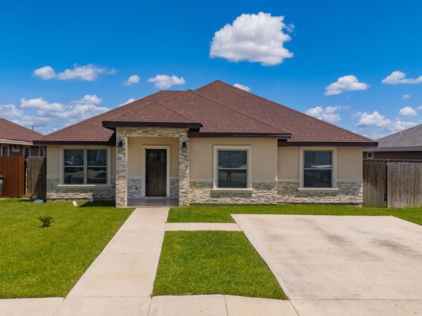 1829 REBECCA LN, Eagle Pass, TX 78852