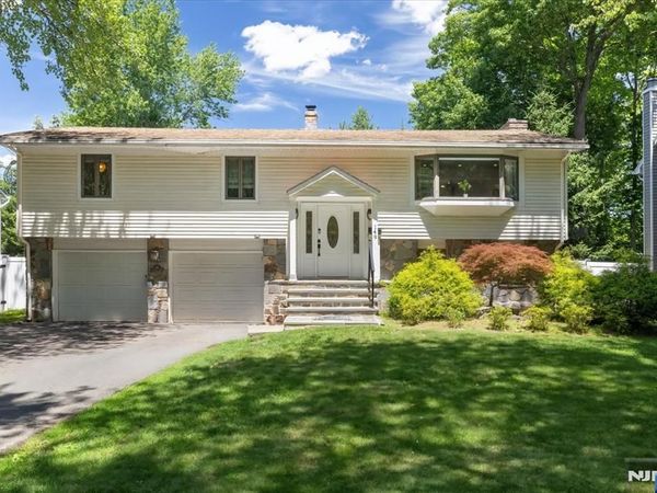 149 Sherwood Drive, RAMSEY, NJ 07446