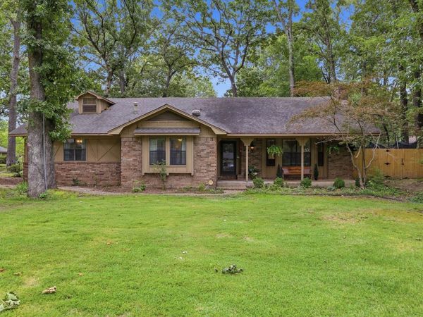 1330 Salem Road, Conway, AR 72034