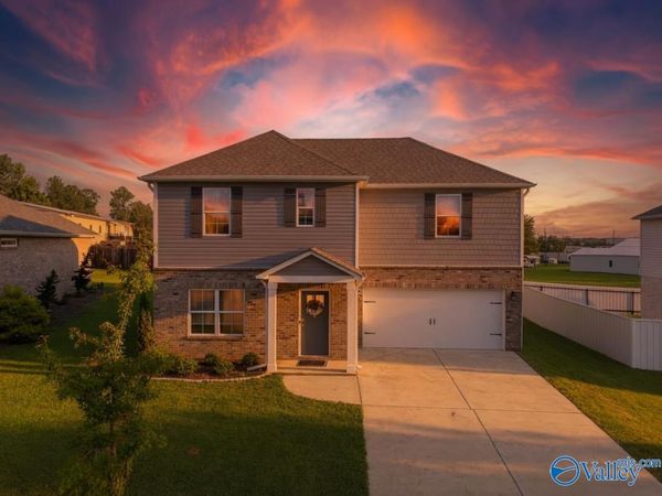 106 Briarwood Lane, Glencoe, AL 35905