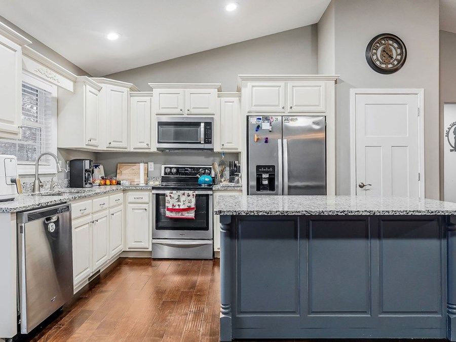Property Image 6