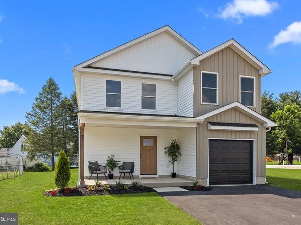 1 MCLEVINS COURT , CROYDON, PA 19021