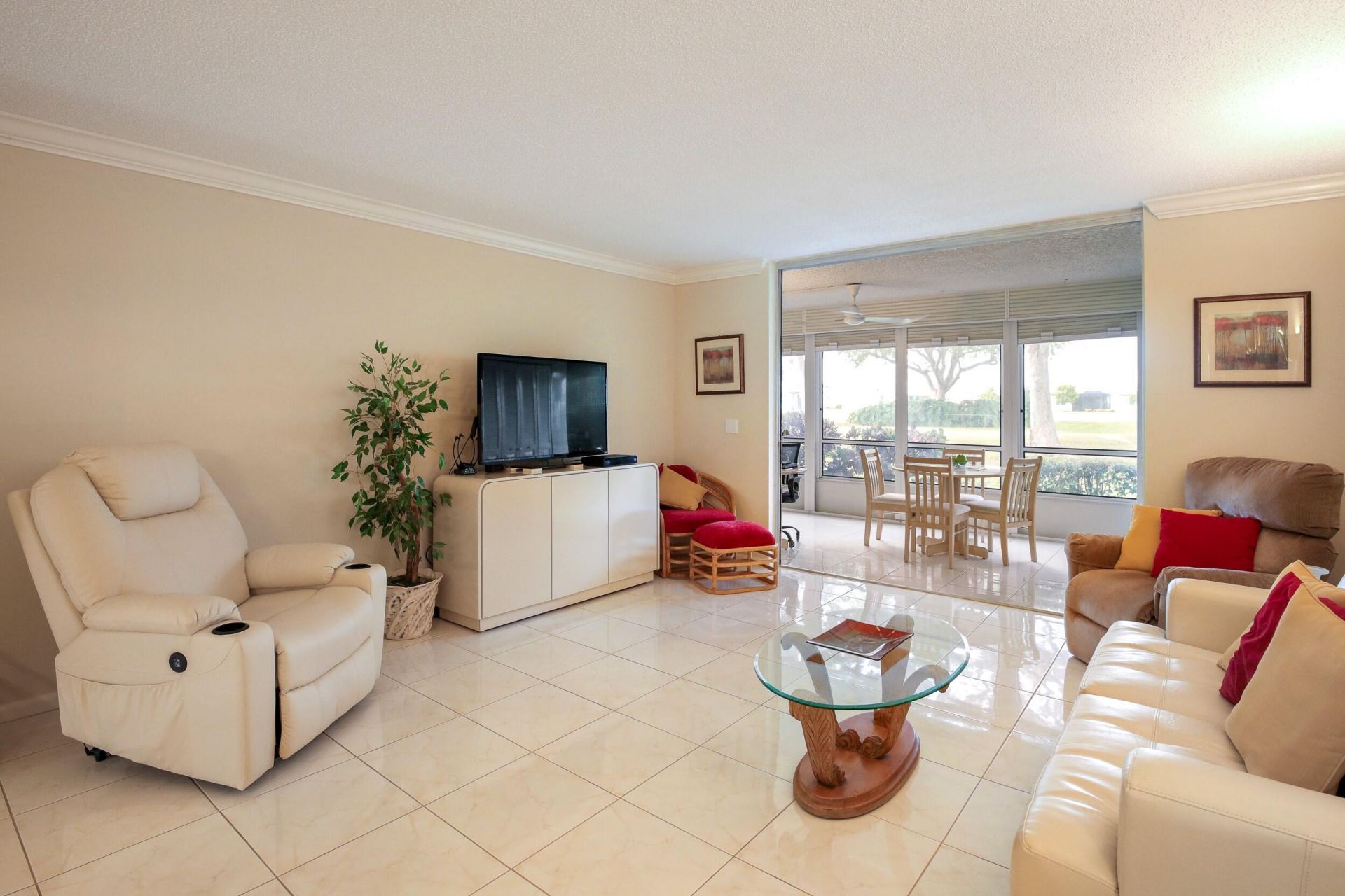 6650 S Oriole Boulevard, Unit 1030, Delray Beach, FL 33446 Photo