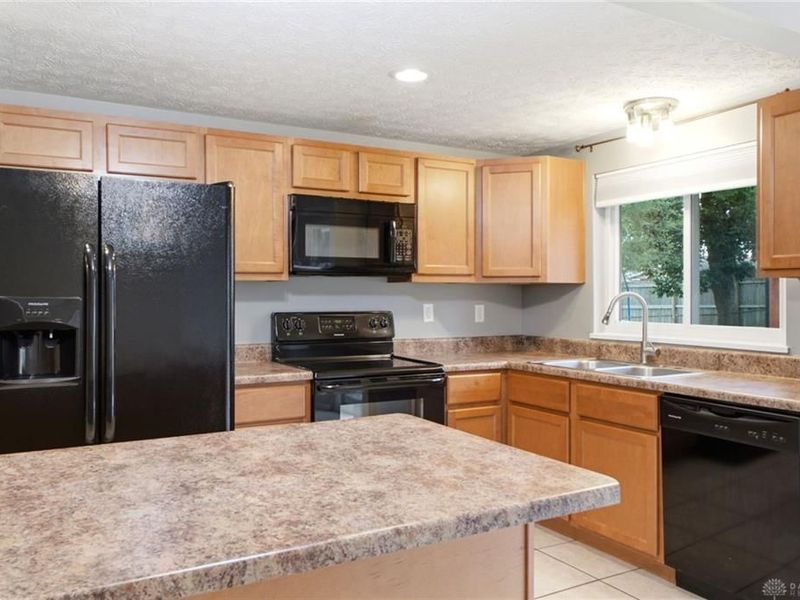 238 Bellaire Drive, Fairborn, OH 45324 Photo 10