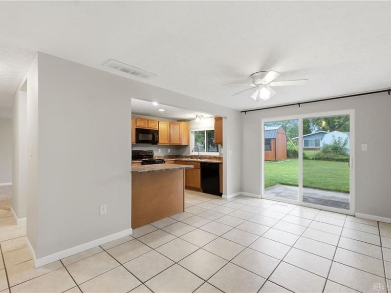238 Bellaire Drive, Fairborn, OH 45324 Photo 6