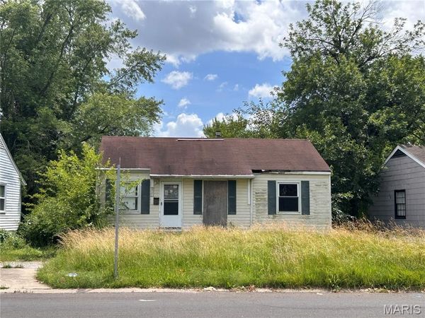 200 Cameron Road, St Louis, MO 63137