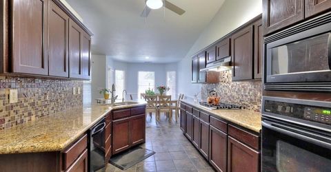 5659 W Menlo Ave, Fresno, CA 93722 Photo