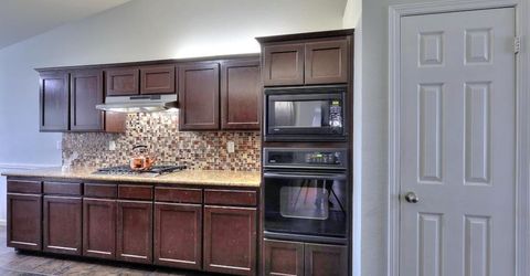 5659 W Menlo Ave, Fresno, CA 93722 Photo