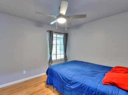 5659 W Menlo Ave, Fresno, CA 93722 Photo