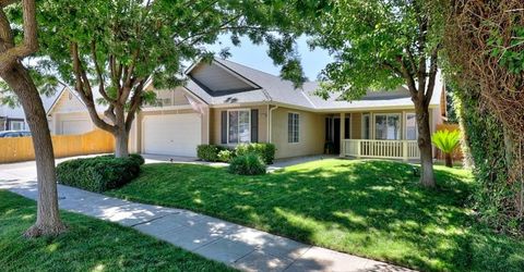 5659 W Menlo Ave, Fresno, CA 93722 Photo