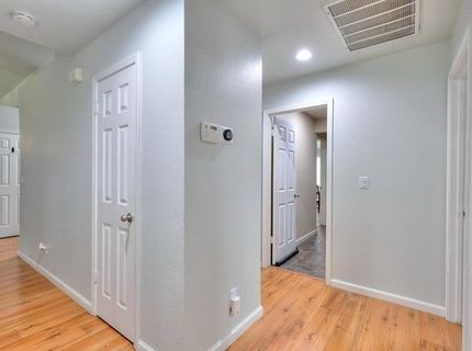5659 W Menlo Ave, Fresno, CA 93722 Photo
