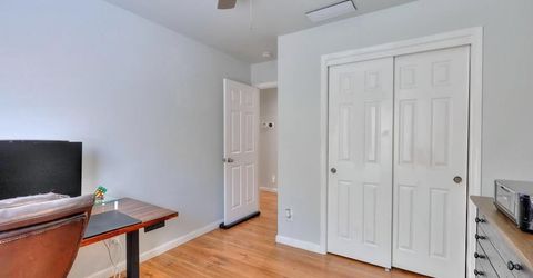 5659 W Menlo Ave, Fresno, CA 93722 Photo
