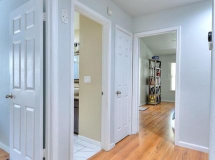 5659 W Menlo Ave, Fresno, CA 93722 Photo