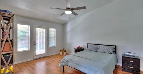 5659 W Menlo Ave, Fresno, CA 93722 Photo