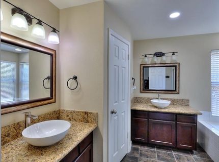 5659 W Menlo Ave, Fresno, CA 93722 Photo