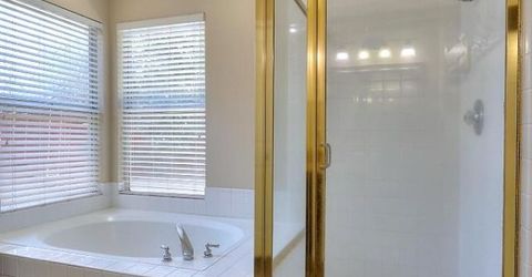 5659 W Menlo Ave, Fresno, CA 93722 Photo