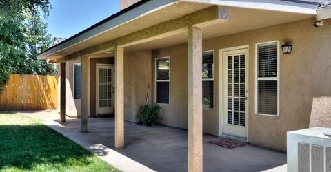 5659 W Menlo Ave, Fresno, CA 93722 Photo