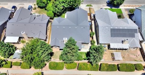 5659 W Menlo Ave, Fresno, CA 93722 Photo