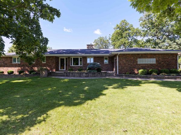 1048 N Blind Road, CHANA, IL 61015