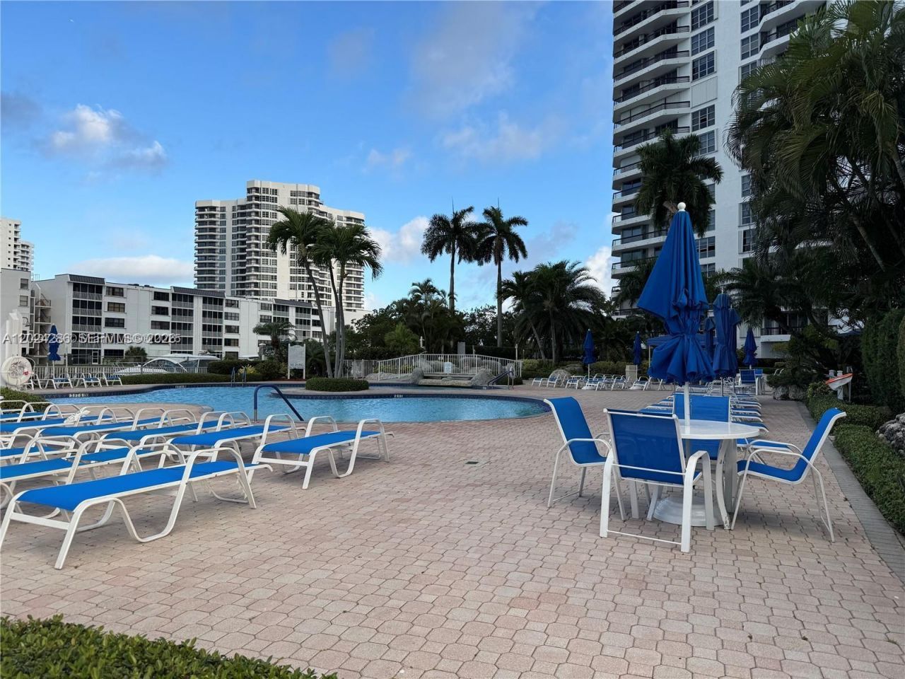 3530 Mystic Pointe Dr , Unit 1907, Aventura, FL 33180 Photo