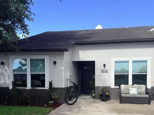 1628 TROPICAL COURT , TAVARES, FL 32778