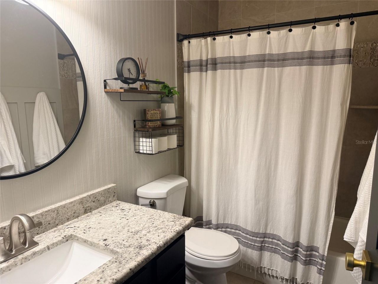 1628 Tropical Court, Tavares, FL 32778 Photo