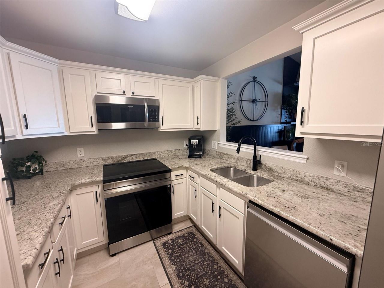 1628 Tropical Court, Tavares, FL 32778 Photo