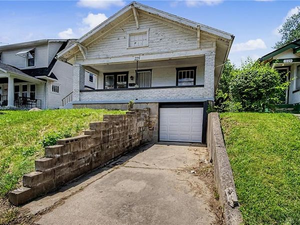225 Elmhurst Road, Dayton, OH 45417