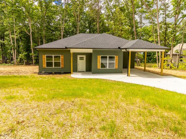 1407 Mountain View Road , Benton, TN 37307