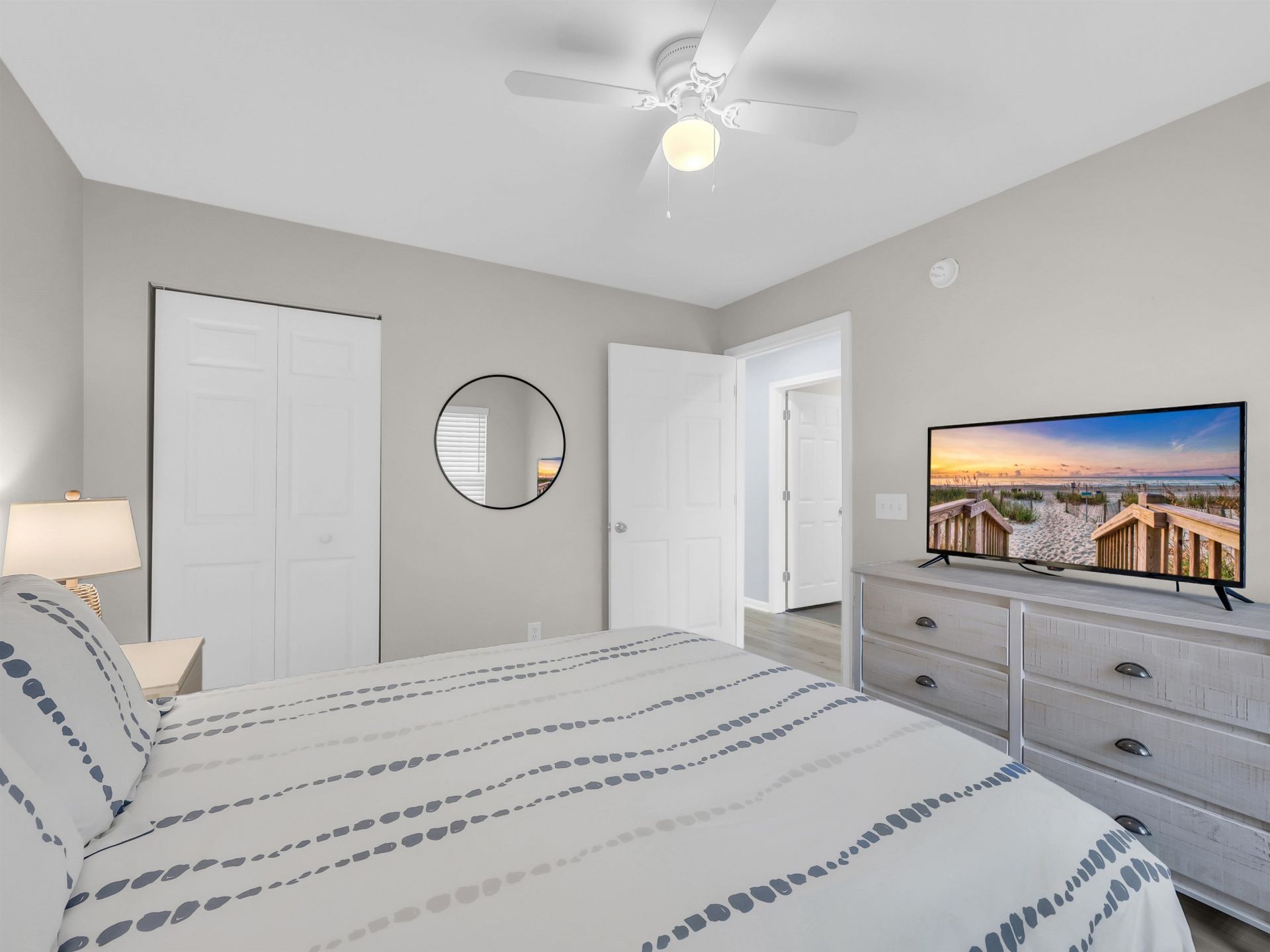 1057 Blue Stem Dr.  Photo 13
