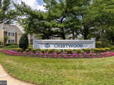 286 JUANITA COURT, LEVITTOWN, PA 19057