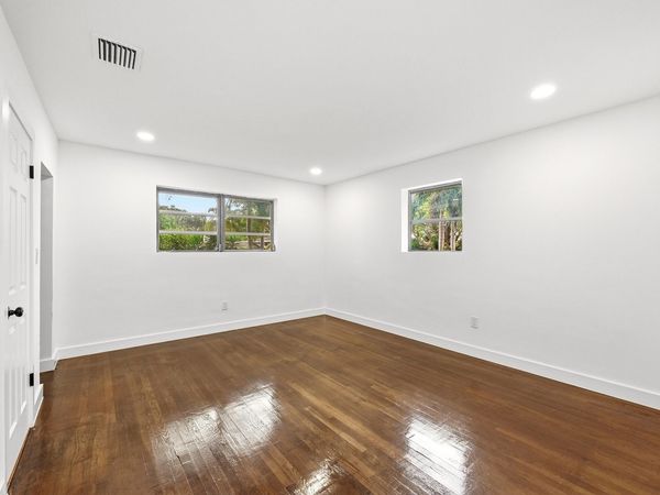 4796 SW 11th Court, Plantation, FL 33317