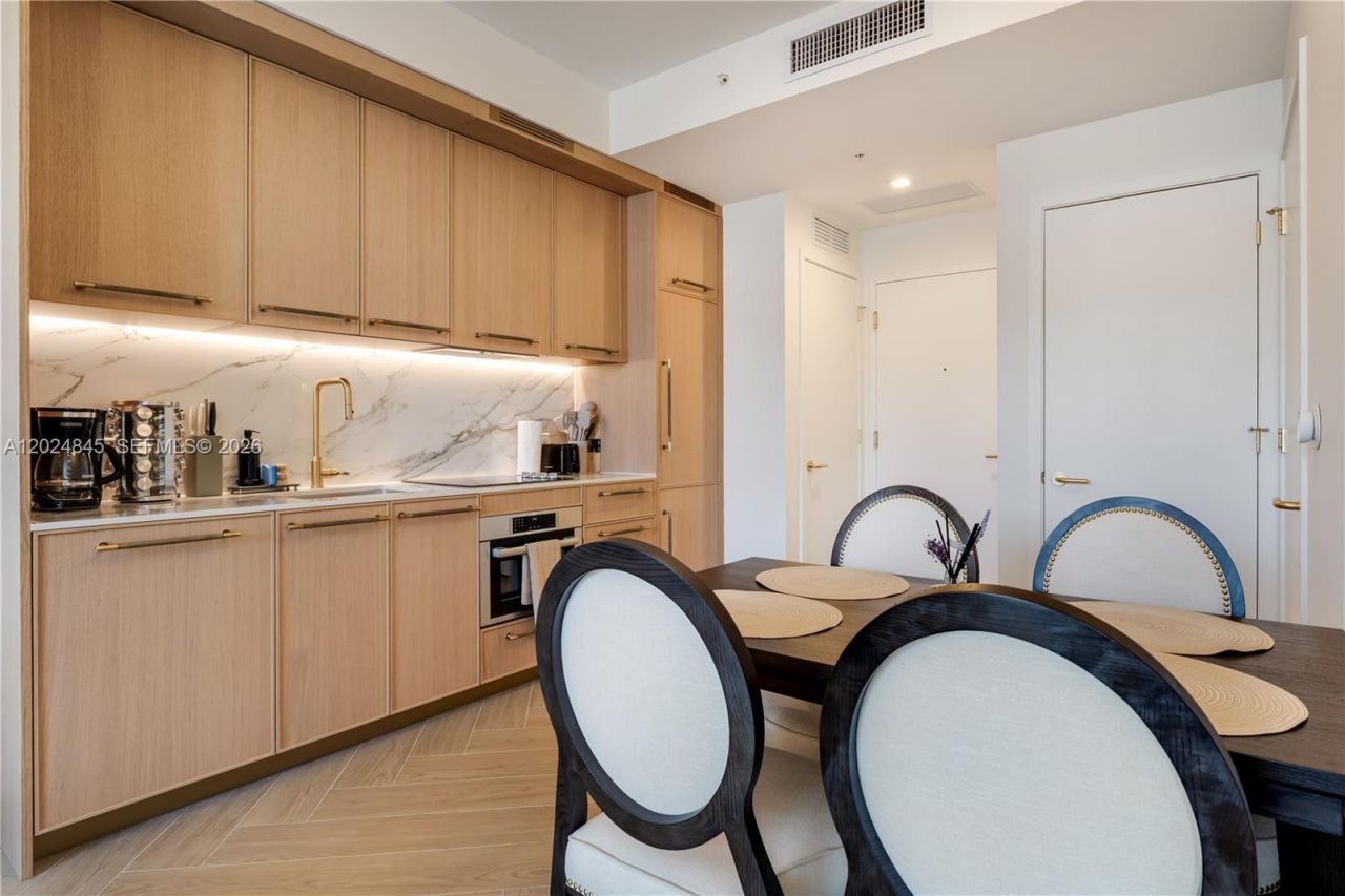 2700 NW 2nd Ave, Unit 309, Miami, FL 33127 Photo