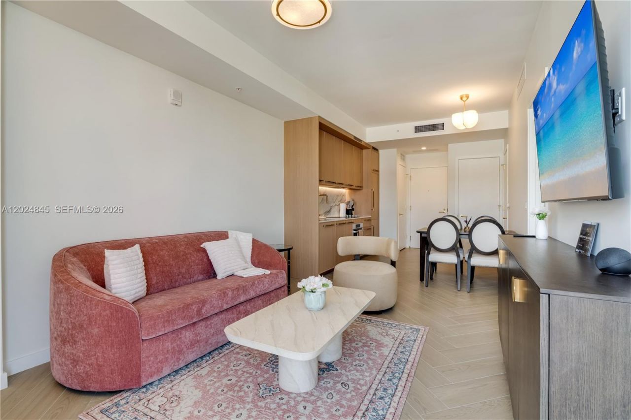 2700 NW 2nd Ave, Unit 309, Miami, FL 33127 Photo