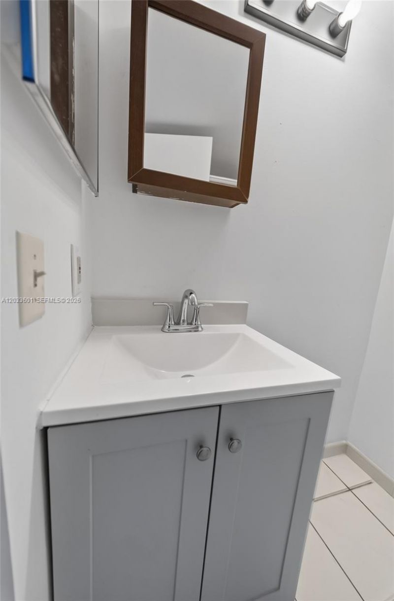 8750 N Sherman Cir, Unit 305, Miramar, FL 33025 Photo