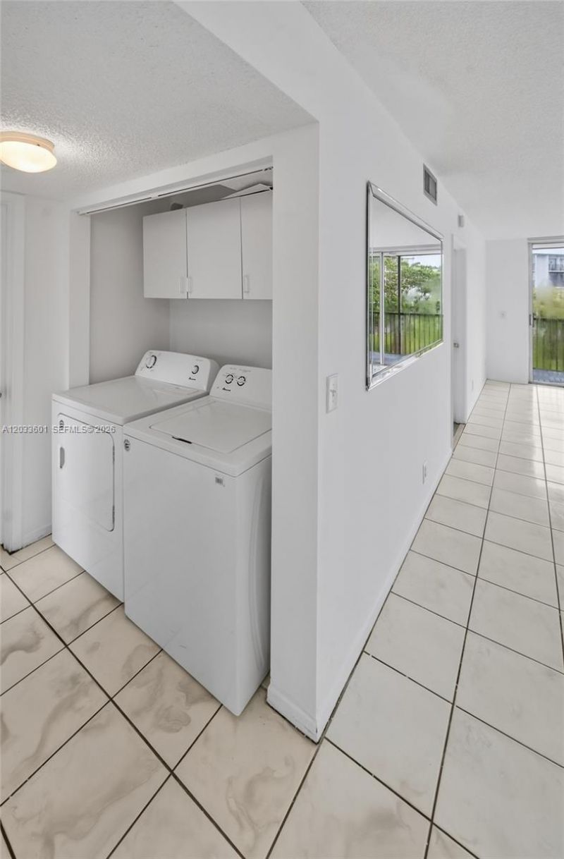 8750 N Sherman Cir, Unit 305, Miramar, FL 33025 Photo