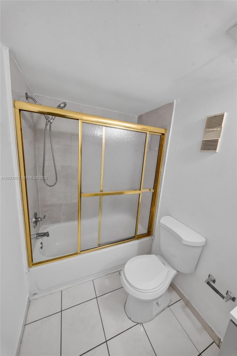 8750 N Sherman Cir, Unit 305, Miramar, FL 33025 Photo