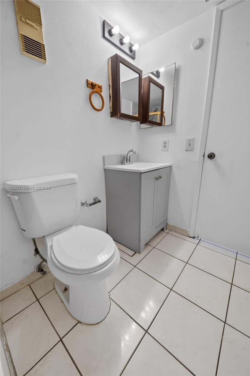 8750 N Sherman Cir, Unit 305, Miramar, FL 33025 Photo