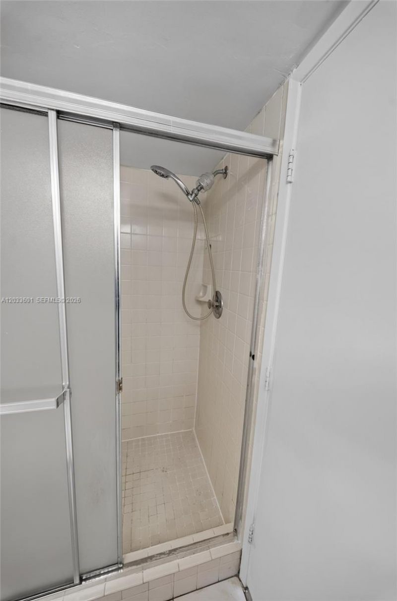 8750 N Sherman Cir, Unit 305, Miramar, FL 33025 Photo