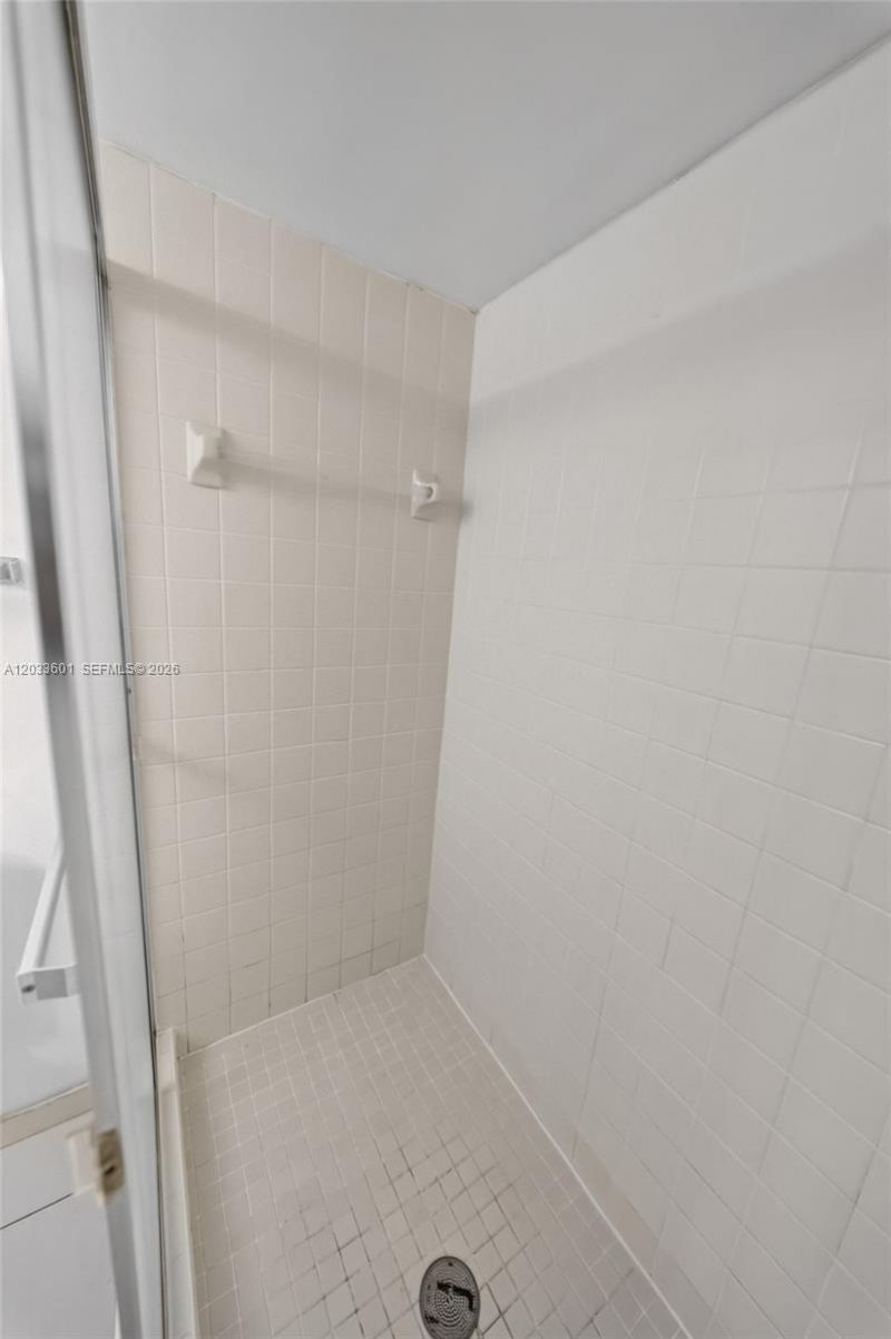 8750 N Sherman Cir, Unit 305, Miramar, FL 33025 Photo
