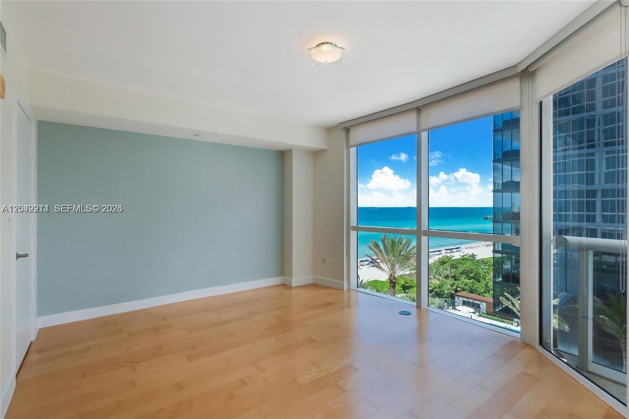 17201 Collins Ave+den, Unit 803, Sunny Isles Beach, FL 33160 Photo