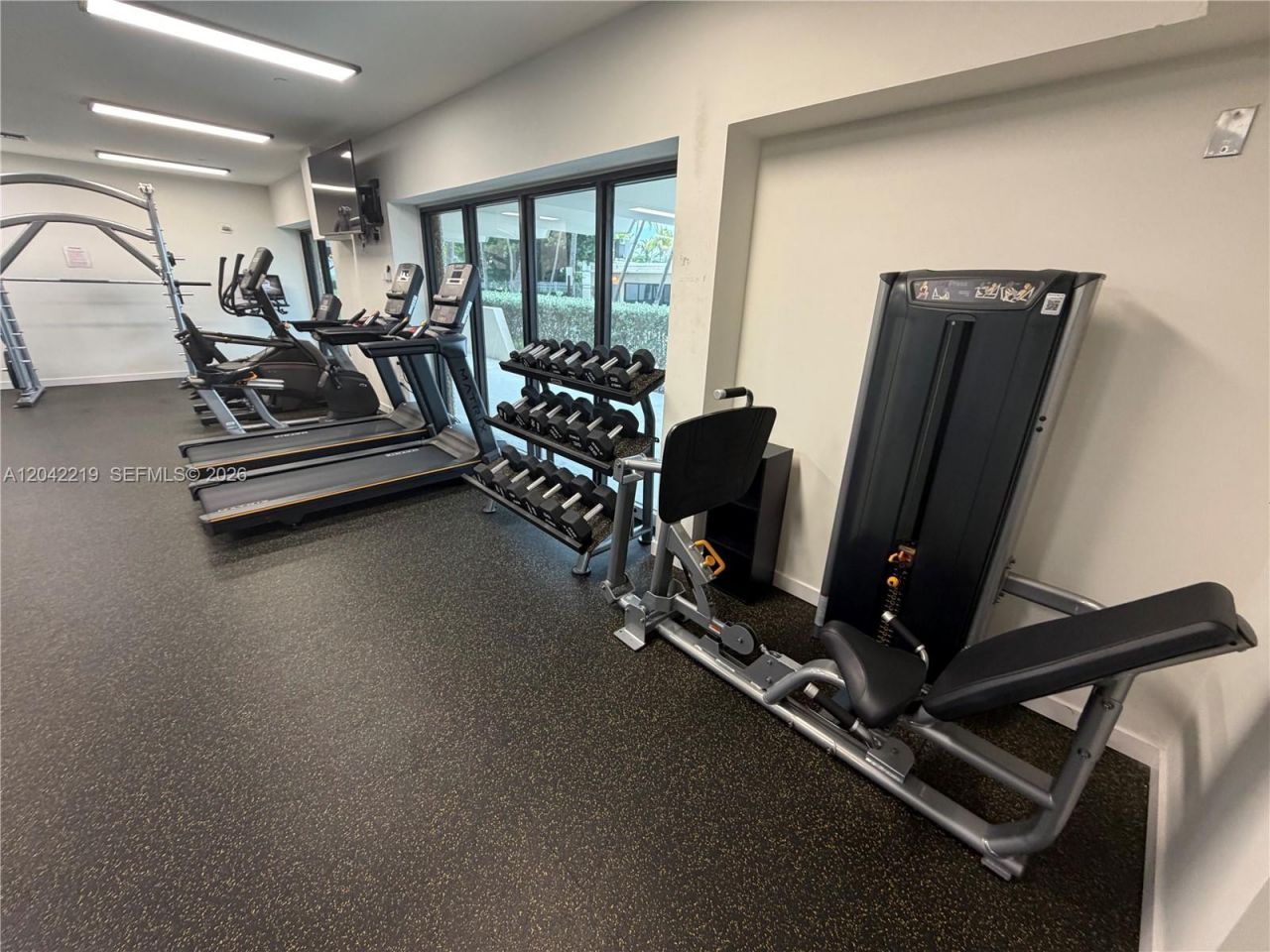 2625 Collins Ave , Unit 420, Miami Beach, FL 33140 Photo