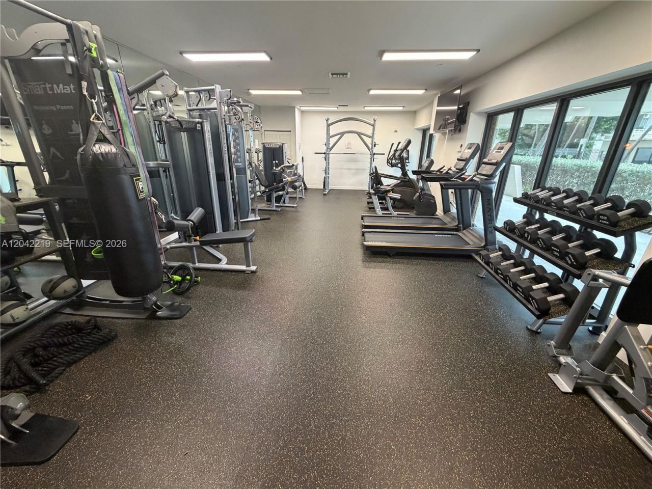2625 Collins Ave , Unit 420, Miami Beach, FL 33140 Photo