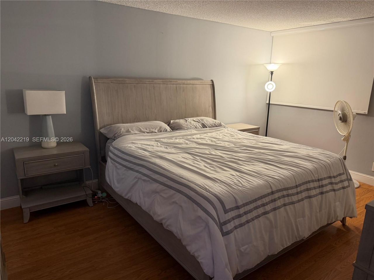 2625 Collins Ave , Unit 420, Miami Beach, FL 33140 Photo