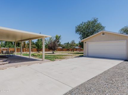1319 Winnies Lane, Fernley, NV 89408 Photo