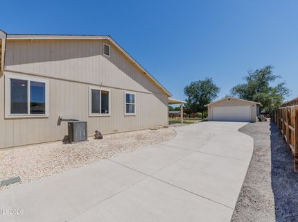 1319 Winnies Lane, Fernley, NV 89408 Photo