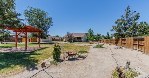 1319 Winnies Lane, Fernley, NV 89408 Photo