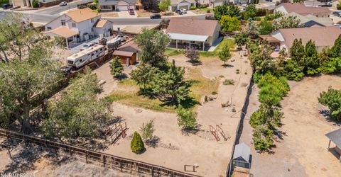 1319 Winnies Lane, Fernley, NV 89408 Photo