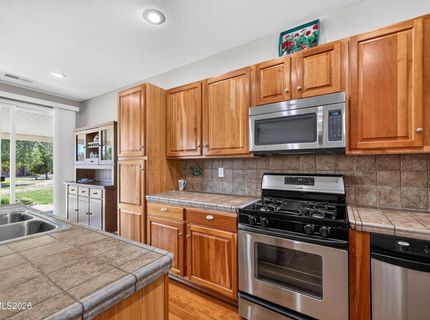 1319 Winnies Lane, Fernley, NV 89408 Photo