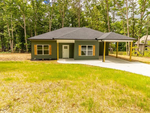 1407 Mountain View Road , Benton, TN 37307